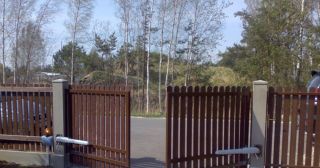 Купить распашные ворота из штакетника Шатура, цена от 2772 руб.
